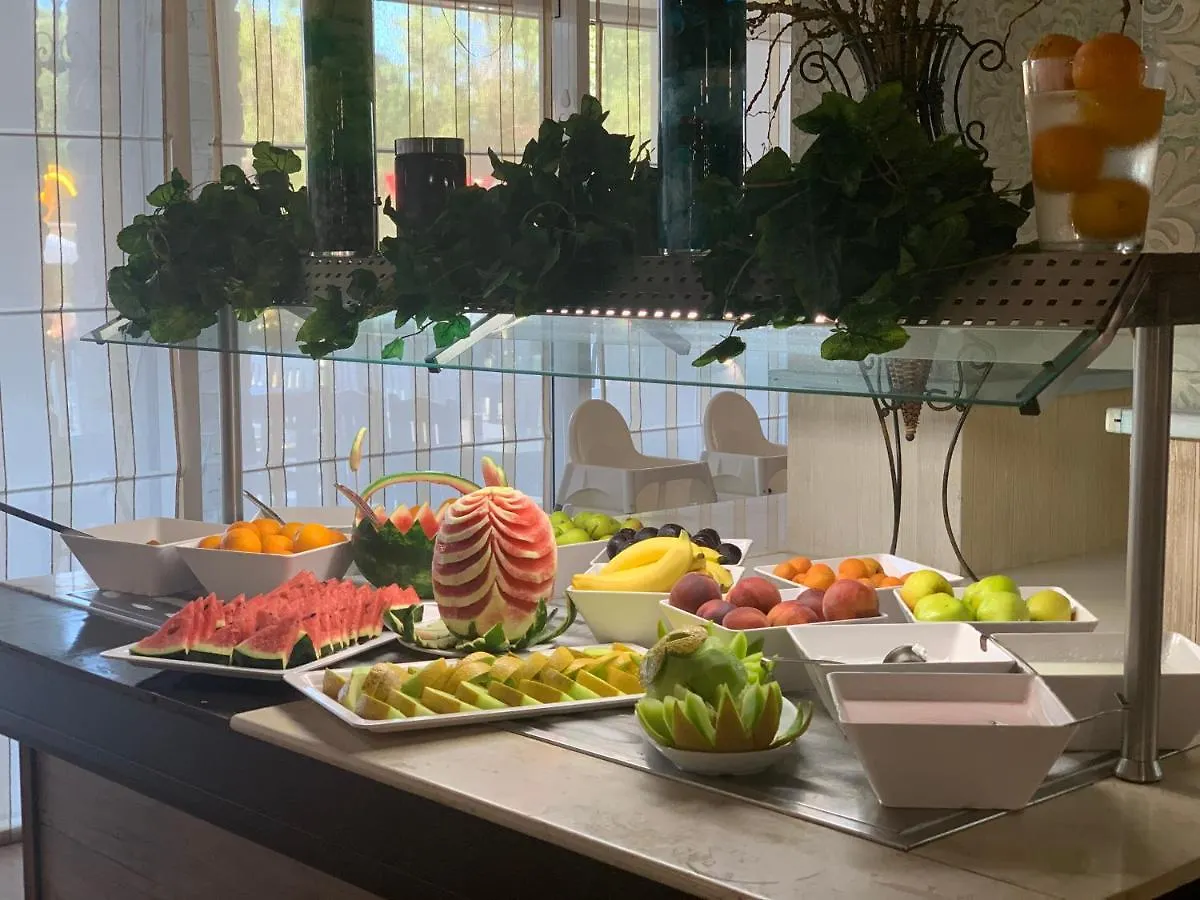 סאני ביץ' Hi Hotels Imperial Resort